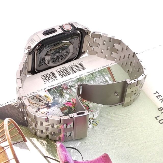 Cinturino Apple Watch Elegante in Acciaio con Cover Integrata - Devel