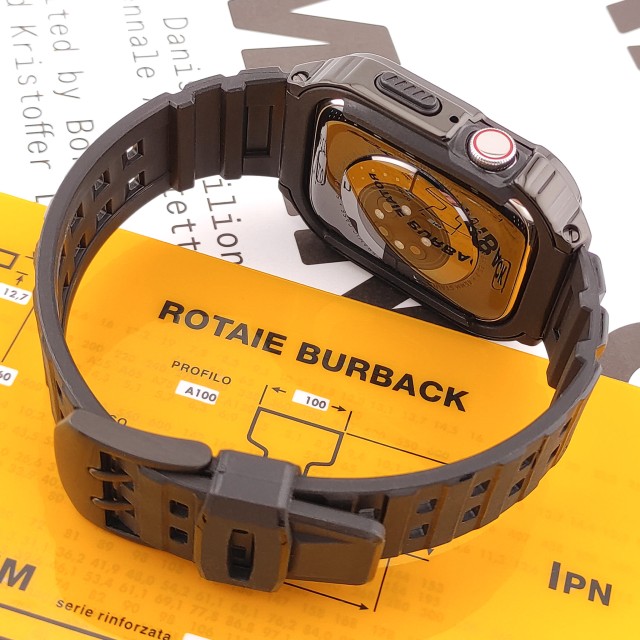 Cinturino Apple Watch in Acciaio e Silicone con Cover - Honos