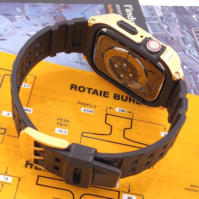 Apple Watch Edelstahl und Silikon Armband mit Gehäuse Set - Honos