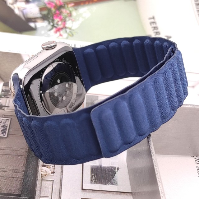 Apple Watch Magnetic Link bracelet in Micro Twill - Hercus