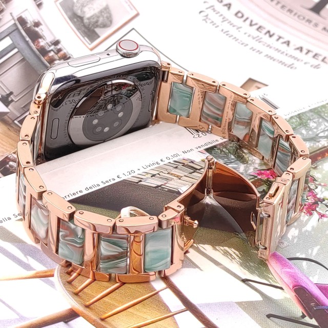 Apple Watch Gliederarmband aus Kunstharz und Stahl – Mireya