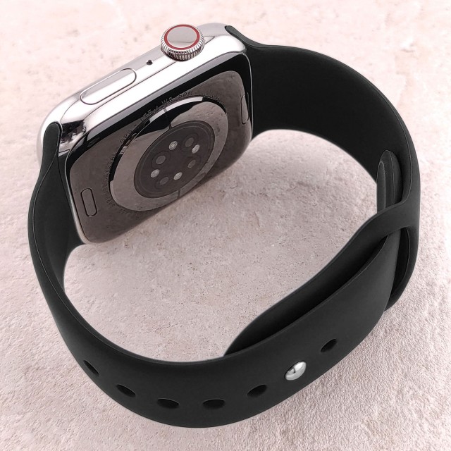 Silicone sport watch strap for Apple Watch - Varun | SMANIQUE