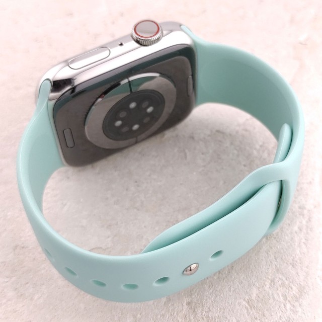 Silicone sport watch strap for Apple Watch - Varun | SMANIQUE