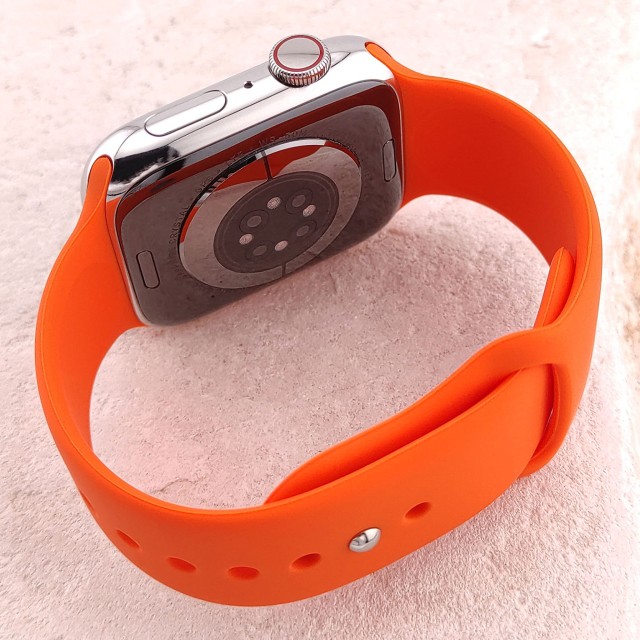 Silicone sport watch strap for Apple Watch - Varun | SMANIQUE