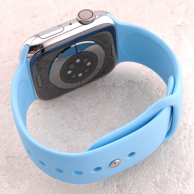 Silicone sport watch strap for Apple Watch - Varun | SMANIQUE