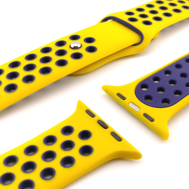 Breathable sport silicone watch strap for Apple Watch - Varun Sport | SMANIQUE