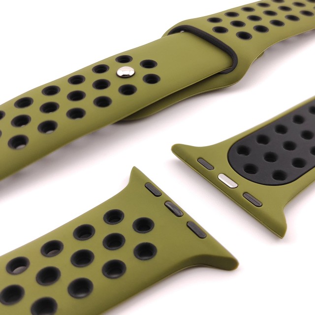 Breathable sport silicone watch strap for Apple Watch - Varun Sport | SMANIQUE