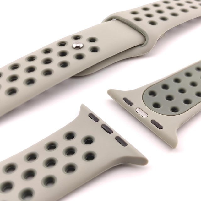 Breathable sport silicone watch strap for Apple Watch - Varun Sport | SMANIQUE
