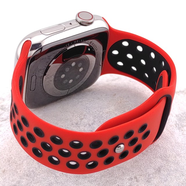 Breathable sport silicone watch strap for Apple Watch - Varun Sport | SMANIQUE