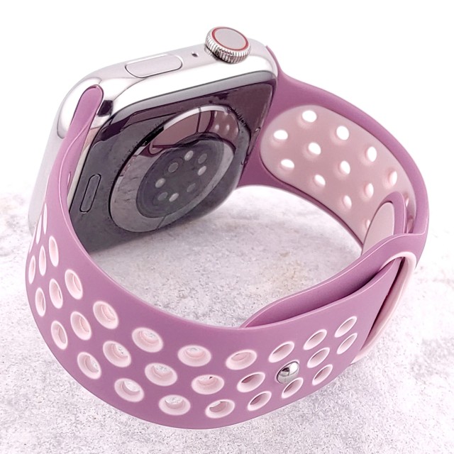 Breathable sport silicone watch strap for Apple Watch - Varun Sport | SMANIQUE